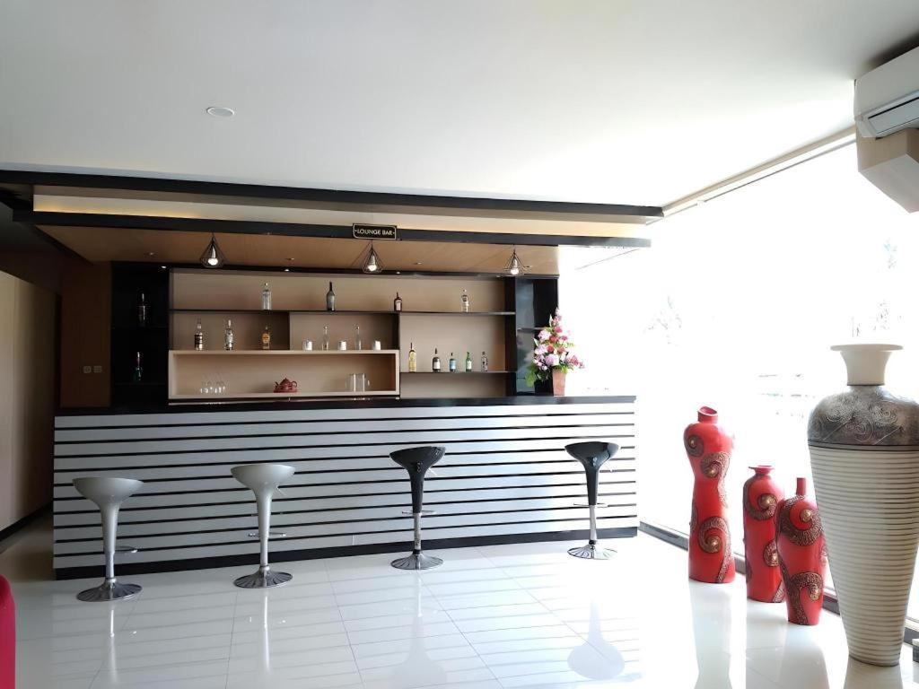 Grand Dian Hotel Slawi テガル エクステリア 写真