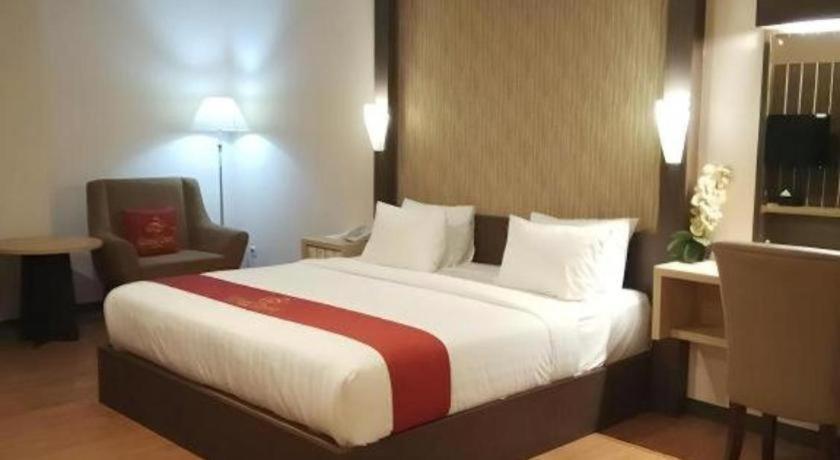 Grand Dian Hotel Slawi テガル エクステリア 写真